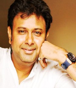 Anuraag Muskaan Hindi Anchor