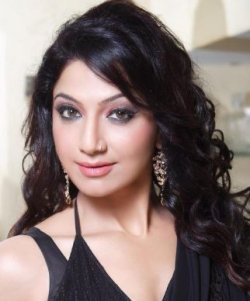 Aackruti Nagpal Telugu Movie Actress