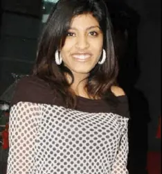 Hindi Contestant Aarti Thaokar