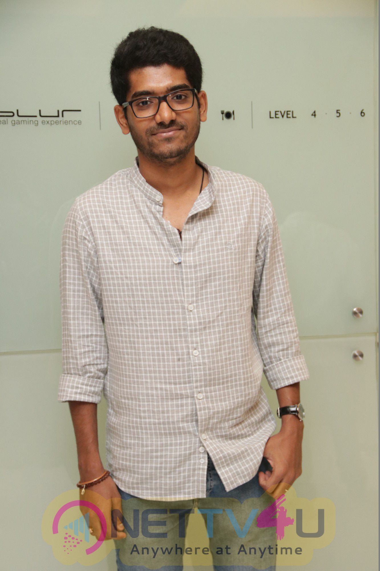 Managaram Tamil Movie Premiere Show Cute Photos Tamil Gallery