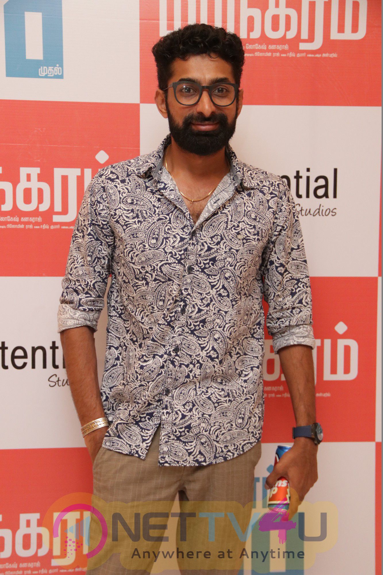 Managaram Tamil Movie Premiere Show Cute Photos Tamil Gallery