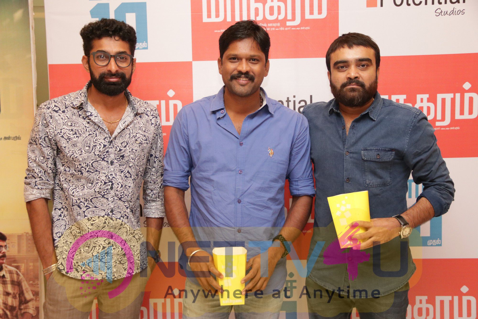 Managaram Tamil Movie Premiere Show Cute Photos Tamil Gallery