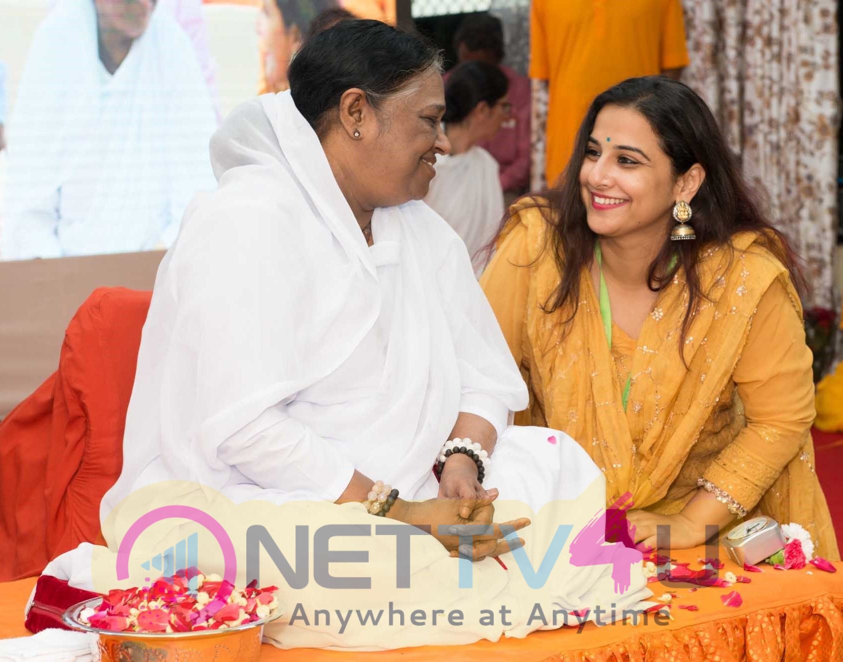 Actor Vidya Balan Along With Amma Distributed Sarees To The Ladies Pics Tamil Gallery
