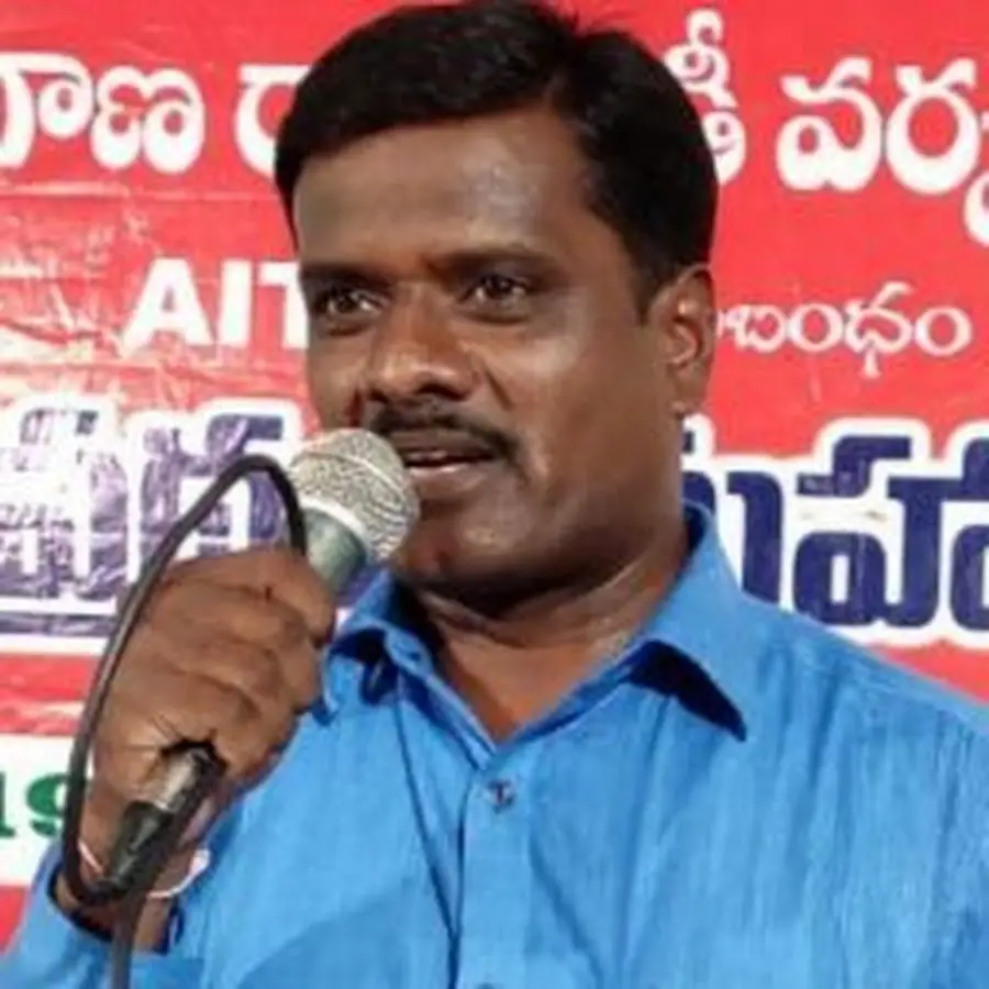 Telugu Singer Gadipe Mallesh