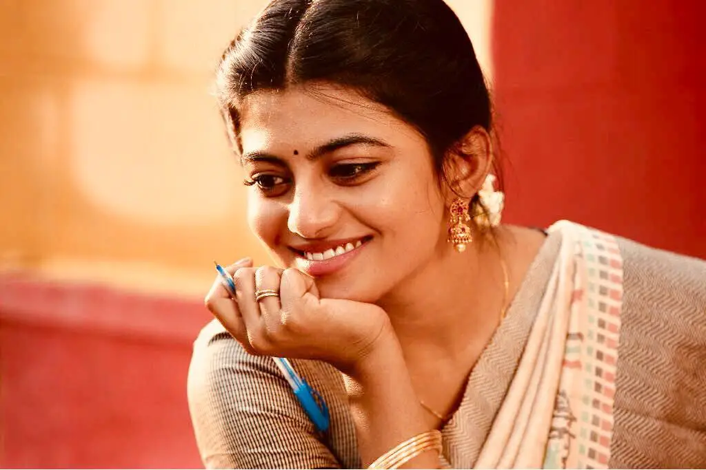 Indian Film Actress Anandhi Exclusive Images Tamil Gallery
