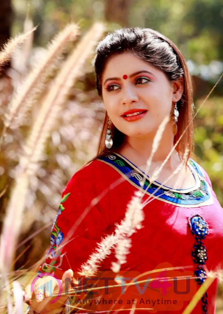 Actress Sejal Mandavia Romantice Images Kannada Gallery