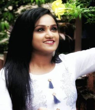 Malayalam Tv Actress Vineetha Devadas