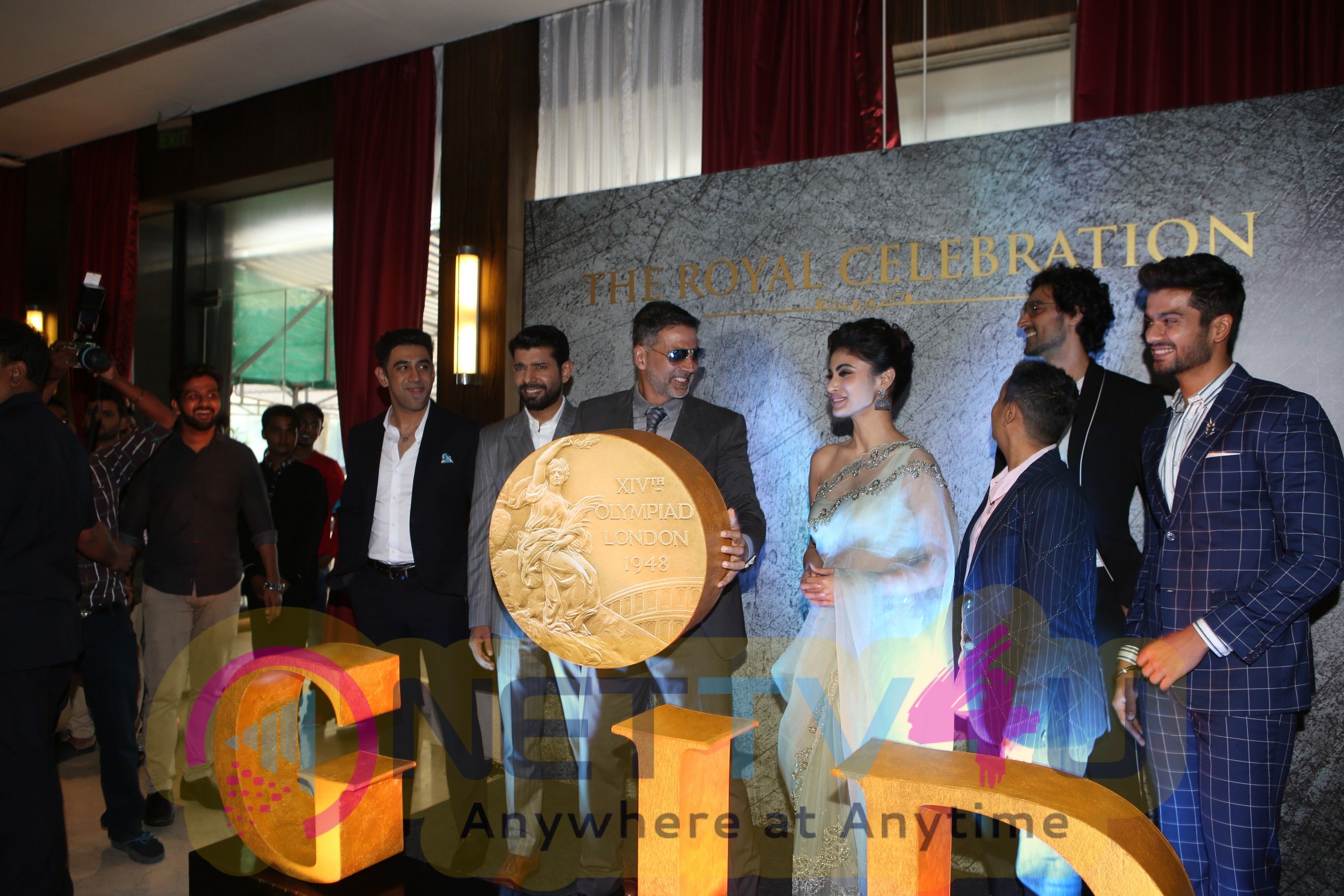 Film Gold Event In Novotel Mumbai Pics Hindi Gallery