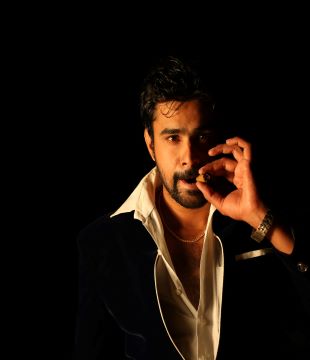 Telugu Actor Abhenav Mahajit