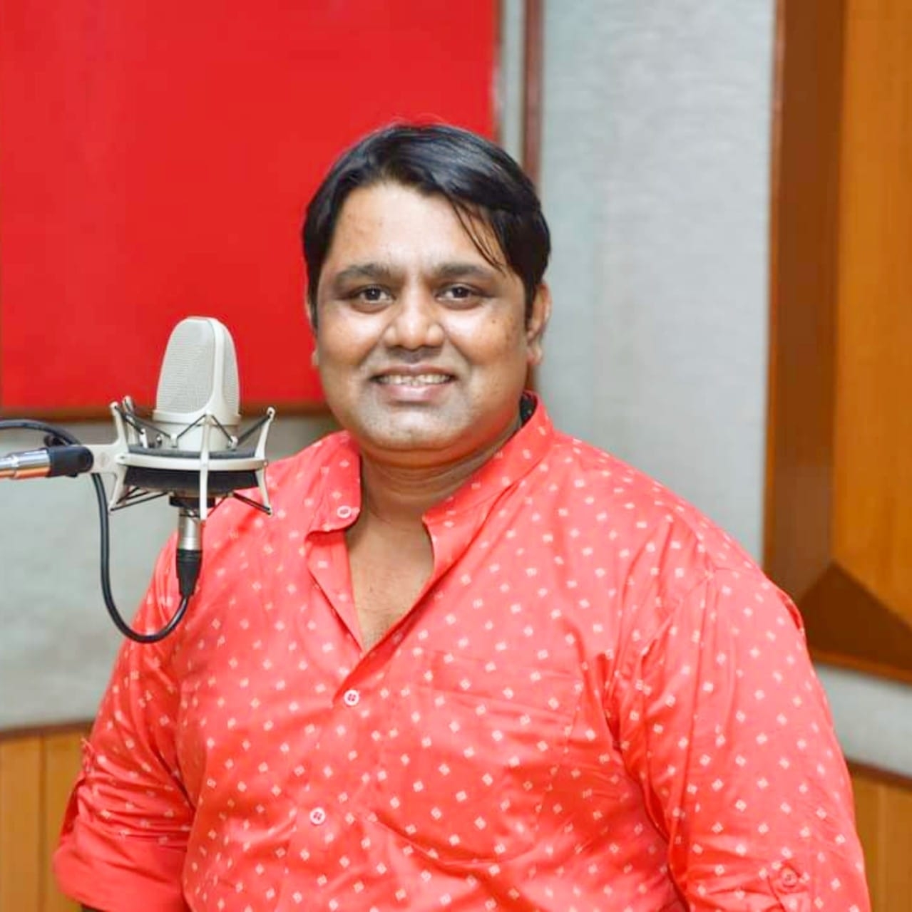 Marathi Singer Mangesh Chavan