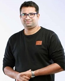Mithran Naufaldeen Malayalam Director