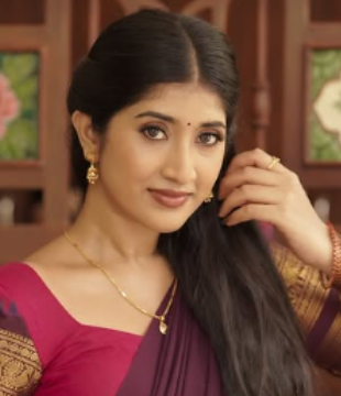 Tamil Actress Shaalini