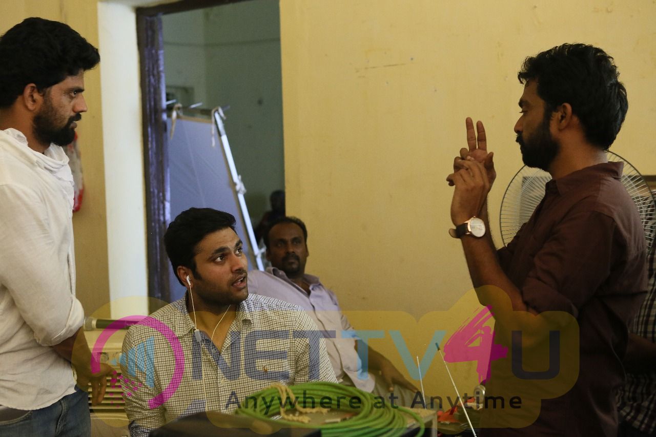 Vanjagar Ulagam Movie Working Stills Tamil Gallery