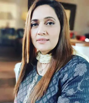Urdu Tv Actress Kinza Malik