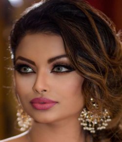 Madhu Valli Hindi Model