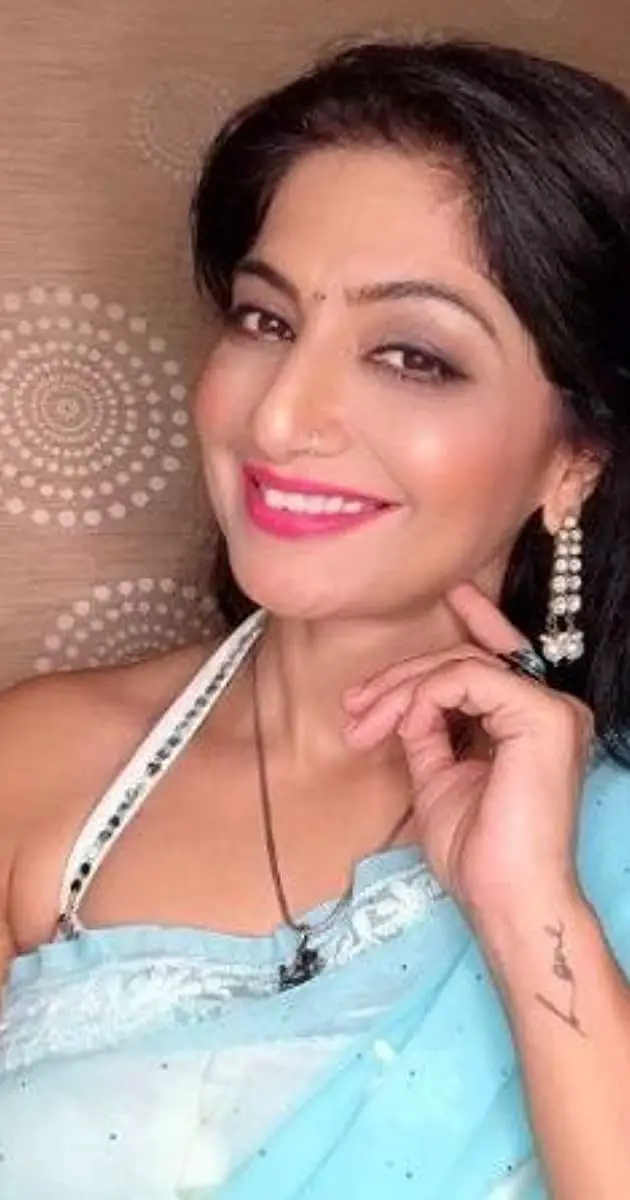 Hindi Actress Aarti Nagpal