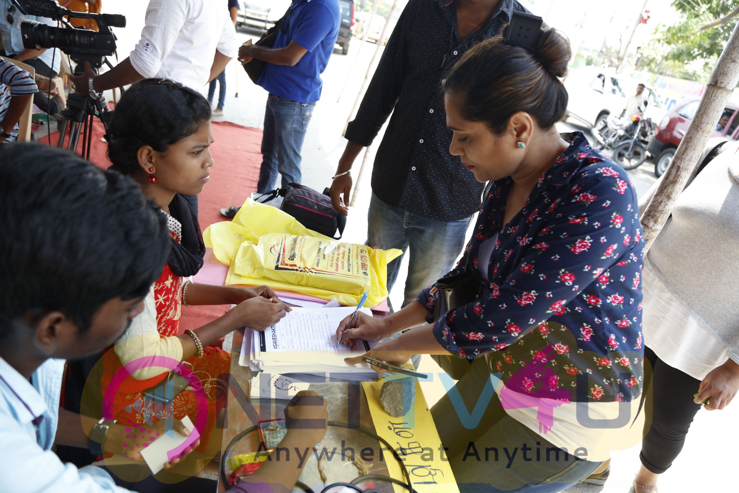  Actress Varalakshmi Sarathkumar's Save Shakti Campaign Event Stills Tamil Gallery
