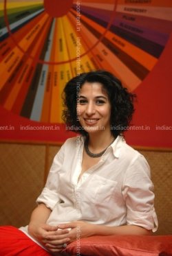 Renuka Kunzru Hindi Screenwriter