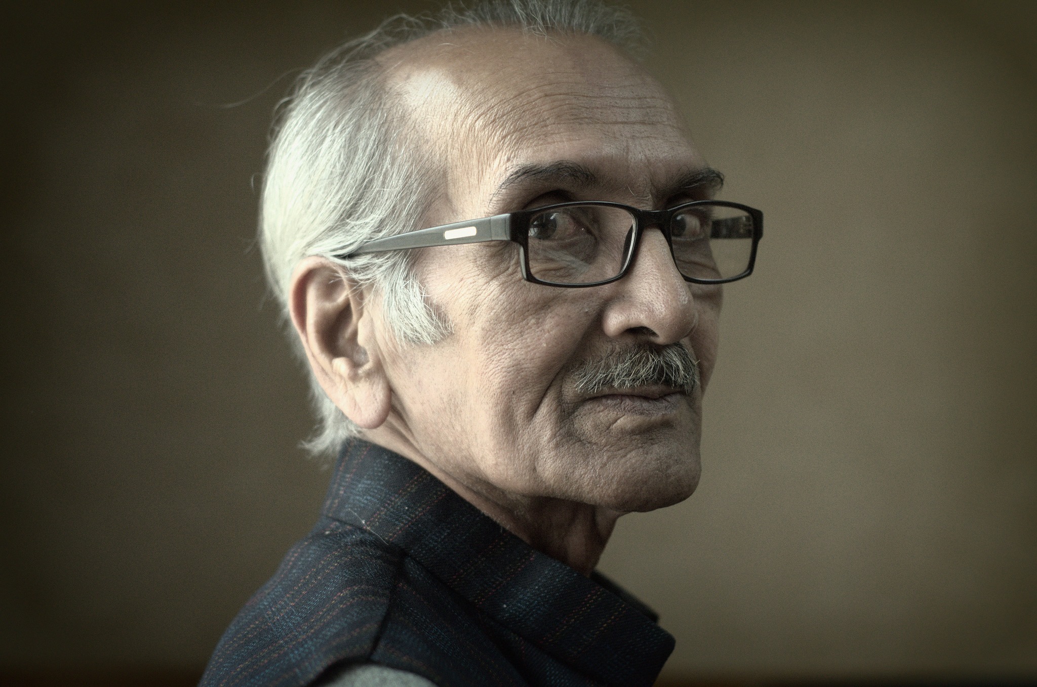 Urdu Director Ishrat Ansari