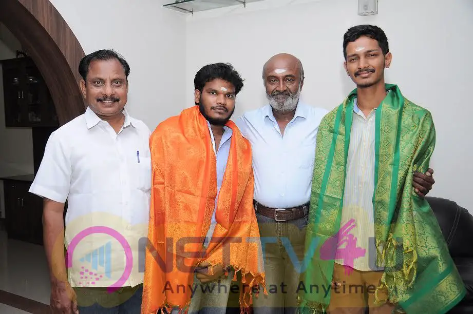  MS Baskar Praised 8 Thottakal Movie Director Stills Tamil Gallery