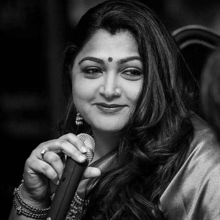 Actress Khushboo Sundar Lovely Images Tamil Gallery
