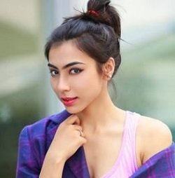 Hindi Model Shweta Raj