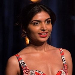 Hindi Model Vishakha Bharadwaj