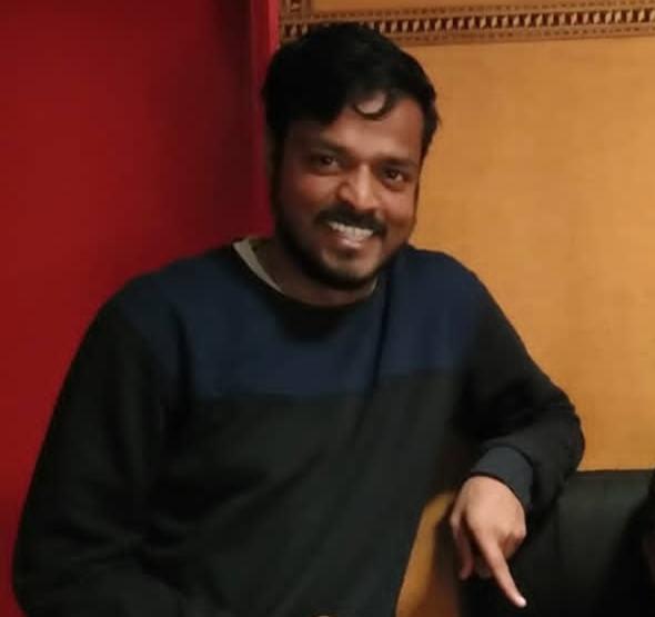 Gujarati Assistant Director Pravin Khinchi