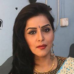 Hindi Tv Actress Ginnie Virdi