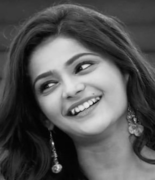 Marathi Tv Actress Siddhi Karkhanis