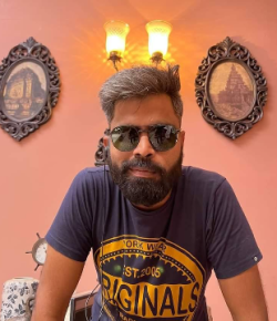 Prakhar Indurkar Hindi Assistant Director