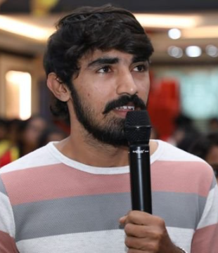 Hari Mahadevan Tamil Director