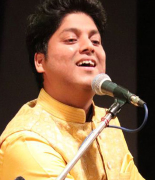 Hindi Singer Ranjeet Rajwada