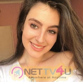 Model Mira Hirsch Cute Pics Hindi Gallery