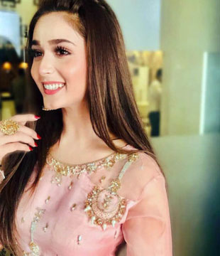 Urdu Tv Actress Sumaiyya Bukhsh Biography, News, Photos, Videos | NETTV4U