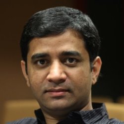 Tejonidhi Bhandare Hindi CEO
