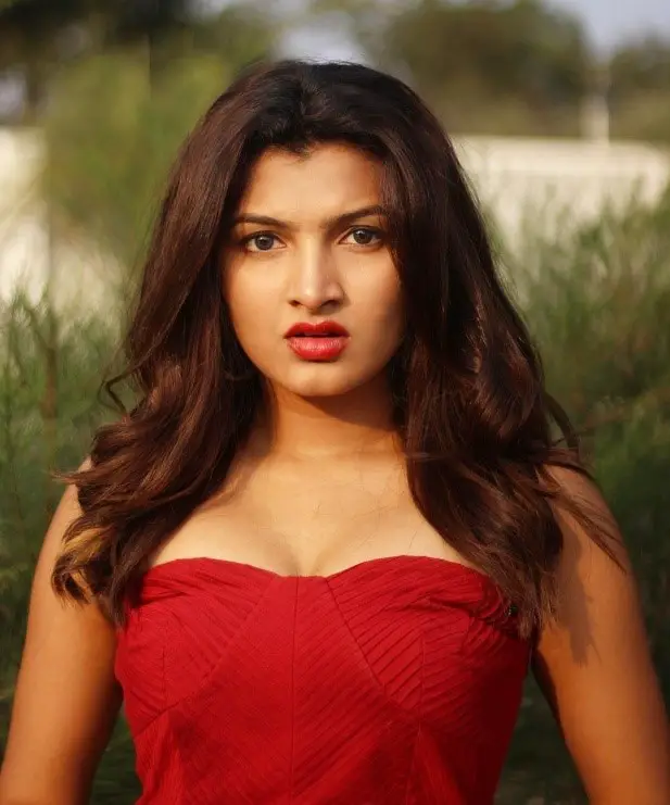 Marathi Actress Rutuja Kulkarni
