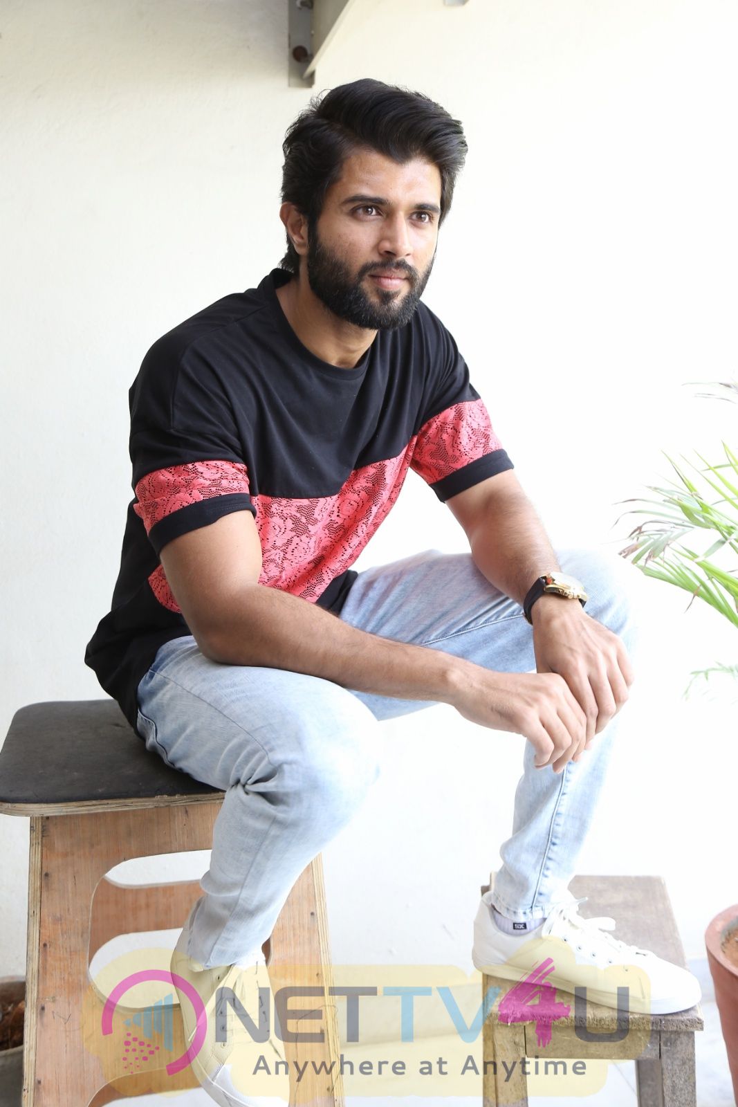 Actor Vijay Deverakonda Handsome Stills 561905 Galleries And Hd Images