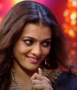 VJ Diya Malayalam Anchor