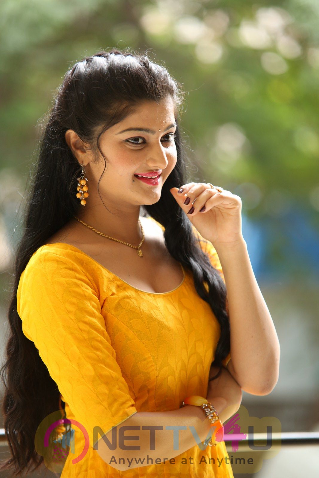 Actress Akshitha New Lovely Images Telugu Gallery