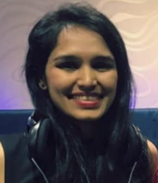 Hindi Singer Rucha Bondre Biography, News, Photos, Videos | NETTV4U