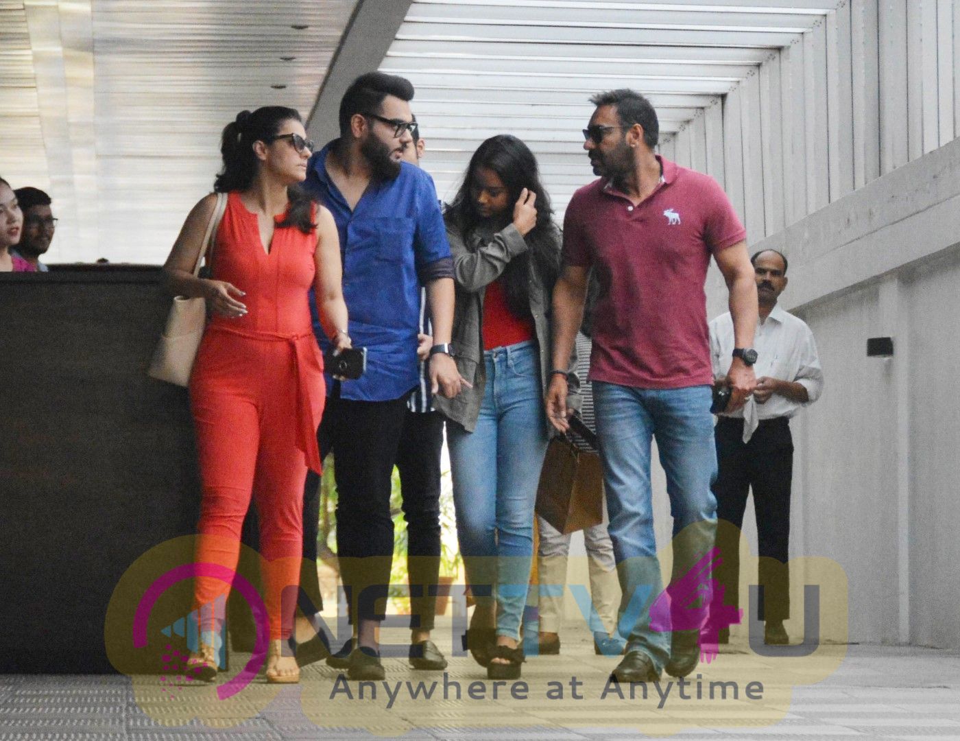 Ajay Devgan Spotted With Family At Hakkasan Bandra Pics Hindi Gallery
