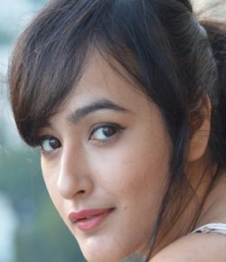Aanchal Srivastava Hindi Movie Actress