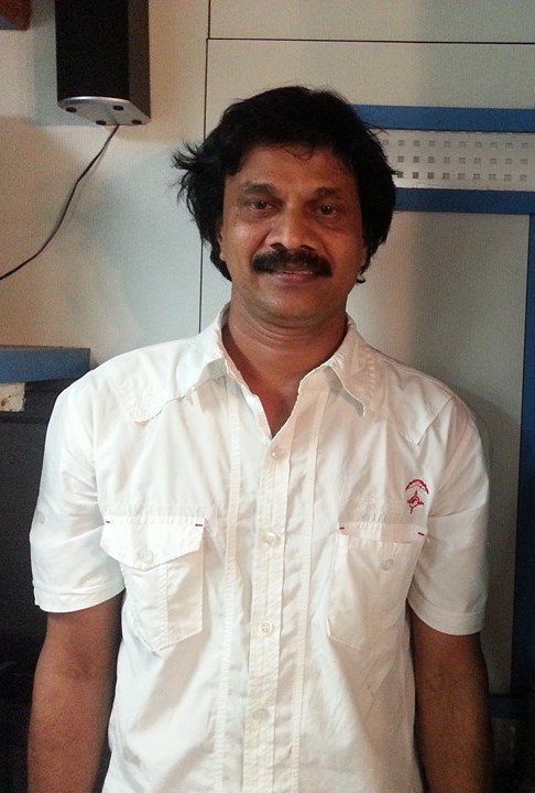 Hindi Makeup Artist Rahul Rajpakshe