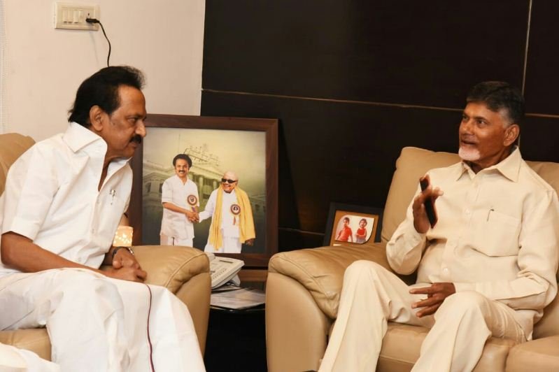 Stalin Meets Chandrababu Naidu!