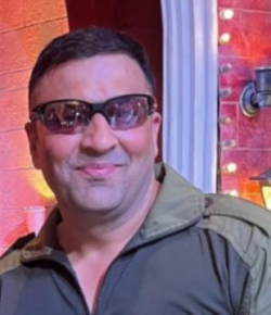 Suhail Lone Hindi Filmmaker