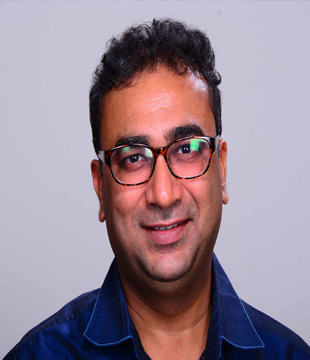 Hindi Director Sanjiv Chadha