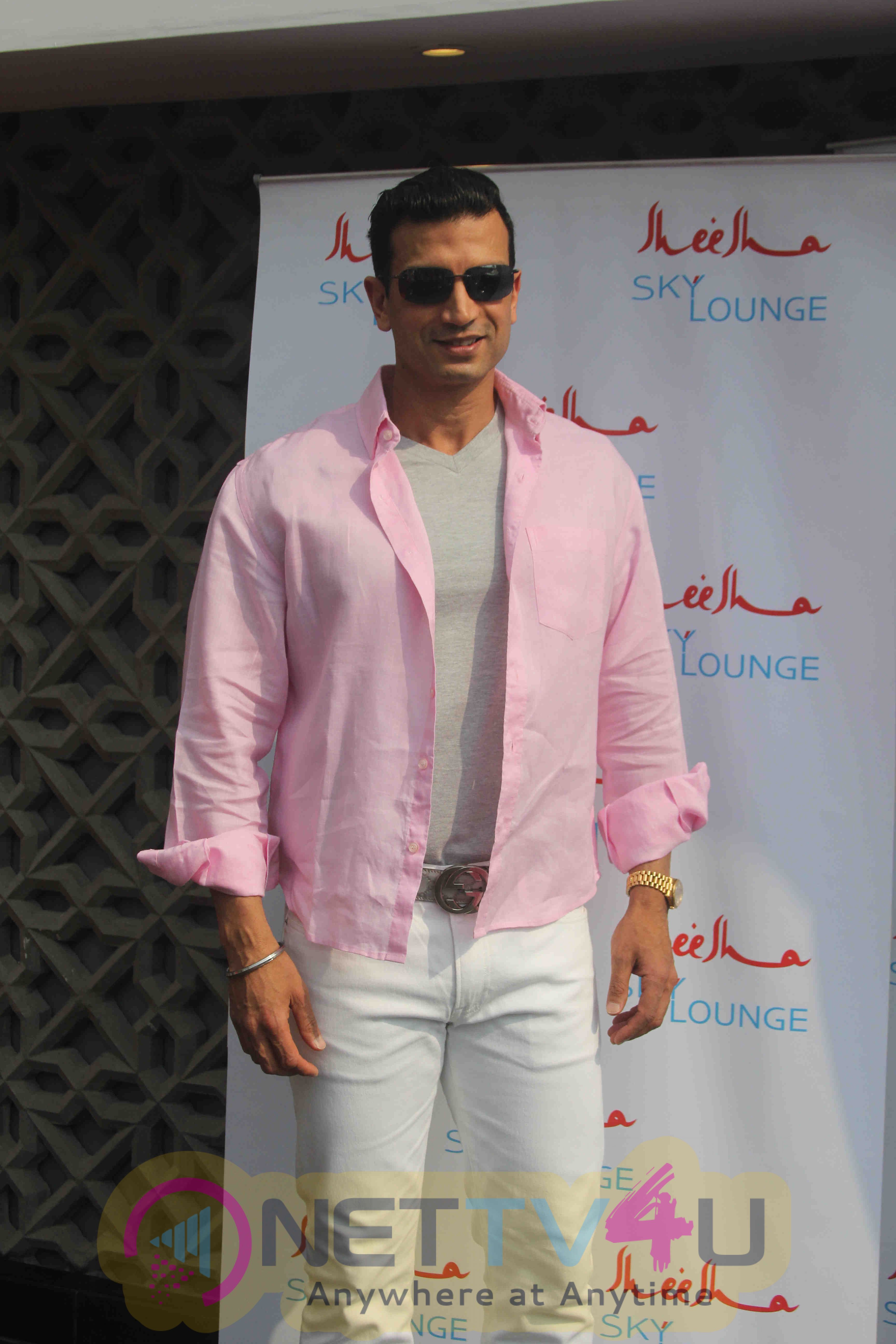 Ajay Devgn At The Launch Of Sheesha Sky Lounge Stills Hindi Gallery