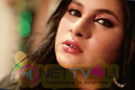 Actress Puvisha Lovely Stills Tamil Gallery