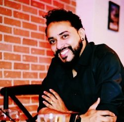 Durgesh Sukhthankar Marathi Director